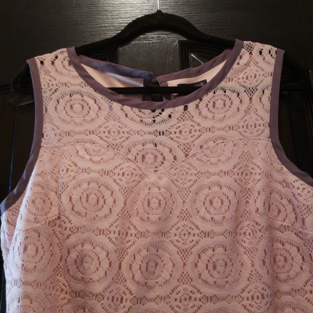 Dress - Picture 2 of 5